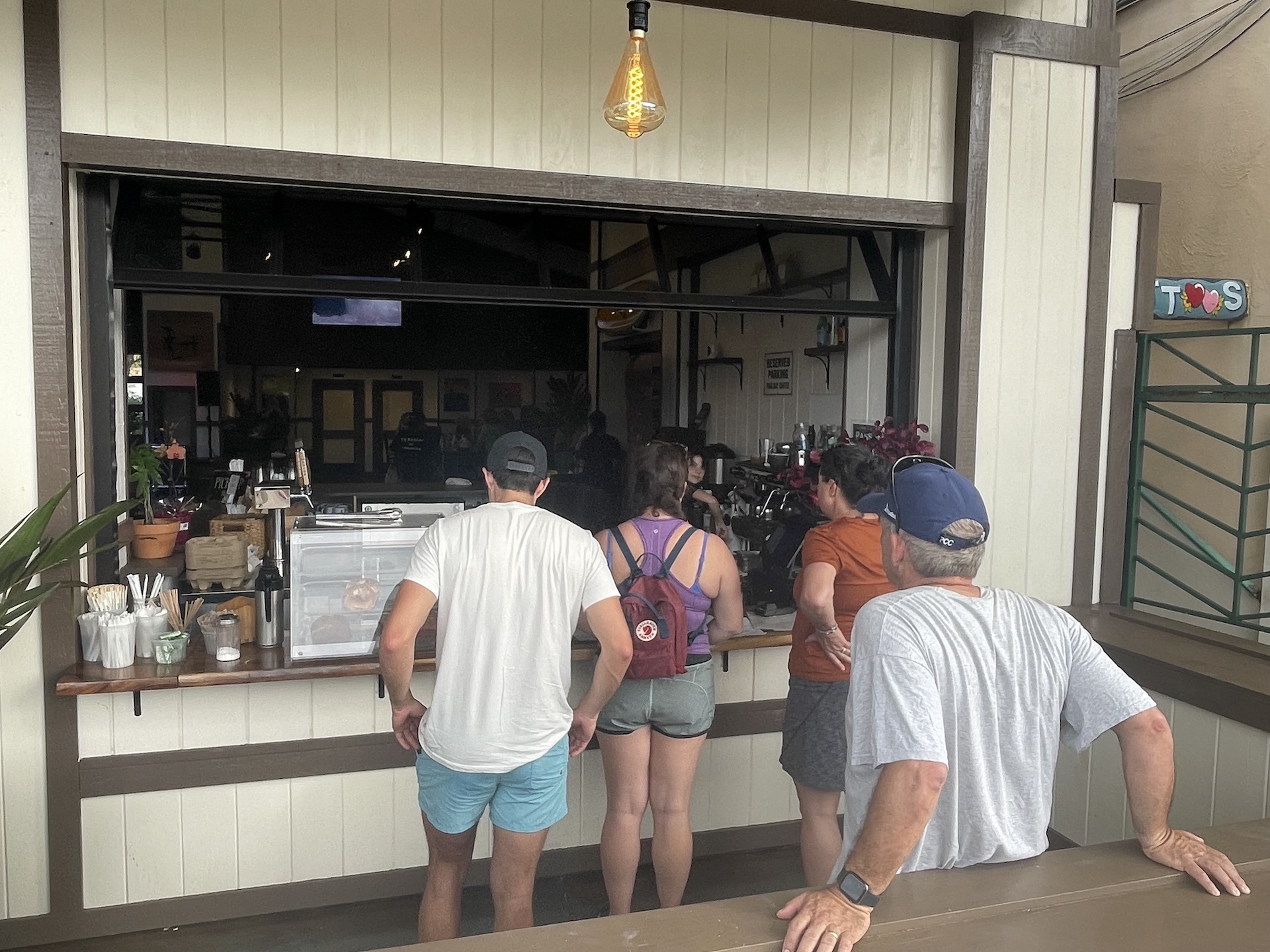 Paia Bay Coffee and Bar To Go Counter