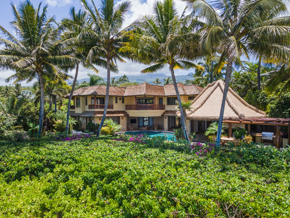 Hale Palauea Makena Beachfront Home, South Maui, Hawaii.